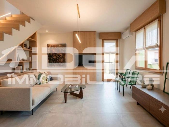 Casa con 6 locali in vendita in Via Mavora, Castelfranco Emilia