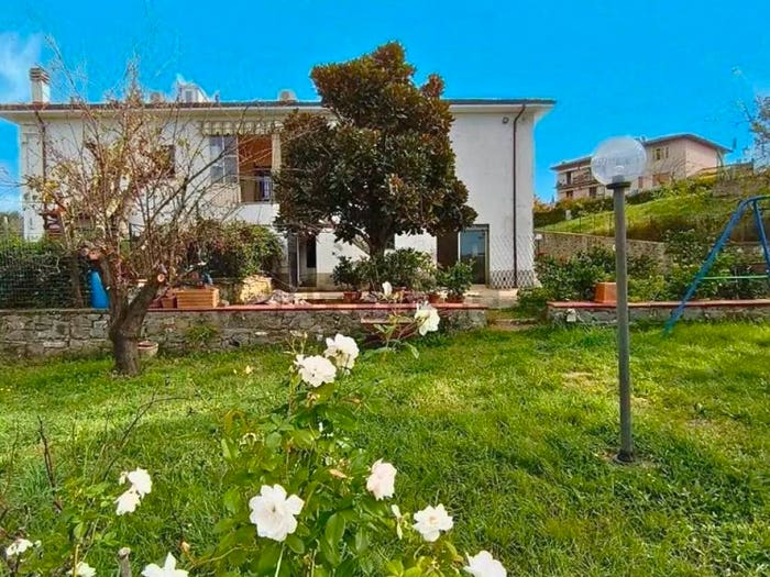 Casa con 6 locali in vendita in Via Imprunetana per Tavarnuzze, Bagnolo Cantagallo, Impruneta