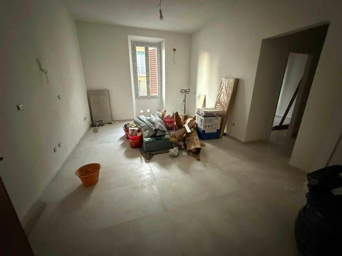 Appartamento trilocale in vendita in Via degli Artisti, Mazzini Oberdan, Firenze