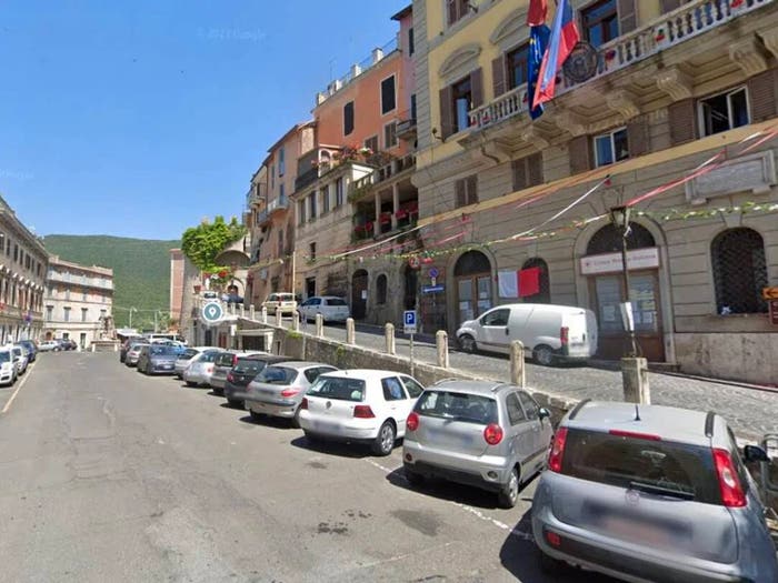 Appartamento trilocale in vendita in Via Piave, Centro, Palombara Sabina