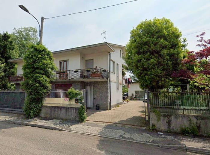 Appartamento quadrilocale in vendita in Via Alessandro Volta, Oggiona Santo Stefano, Oggiona con Santo Stefano