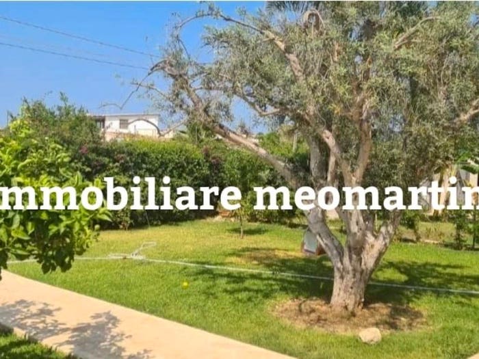 Casa con 6 locali in vendita in Traversa Daniele Impellizzeri, Fanusa, Siracusa
