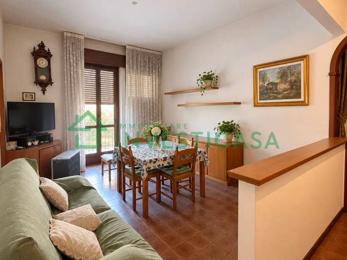 Appartamento quadrilocale in vendita in Via Torquato Tasso, Città Giardino, Pavia