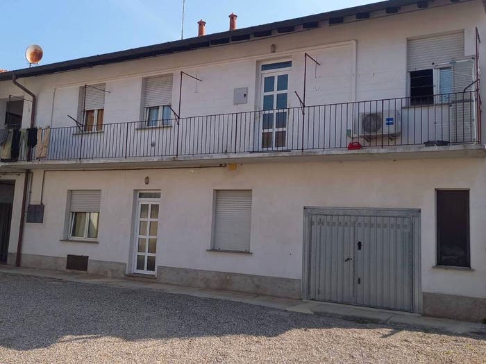 Appartamento con 5 locali in vendita in Via ai Campi, Rescaldina