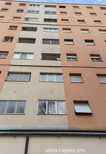 Appartamento quadrilocale in vendita in Via Benjamin Constant, Quarto Cagnino, Milano