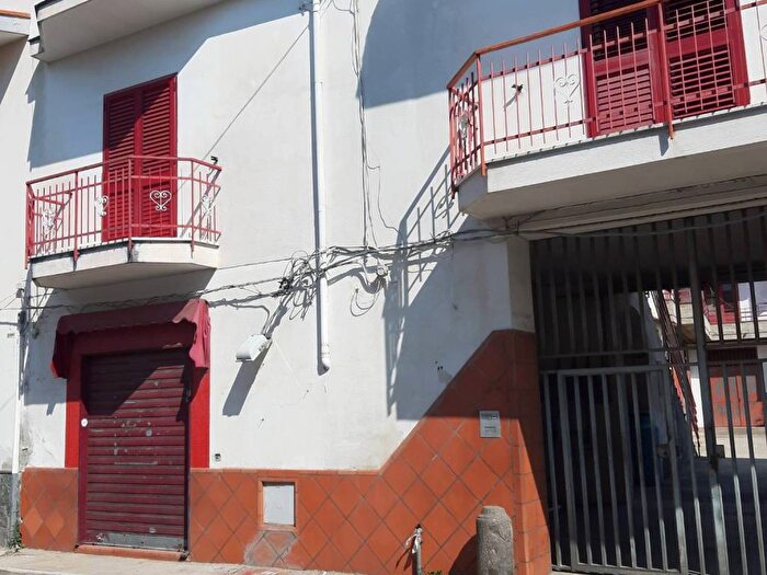 Appartamento trilocale in vendita in Largo Santo Stefano, Centro, Marigliano