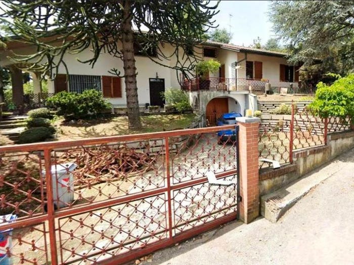 Casa con 6 locali in vendita in Revigliasco Maddalena, Moncalieri