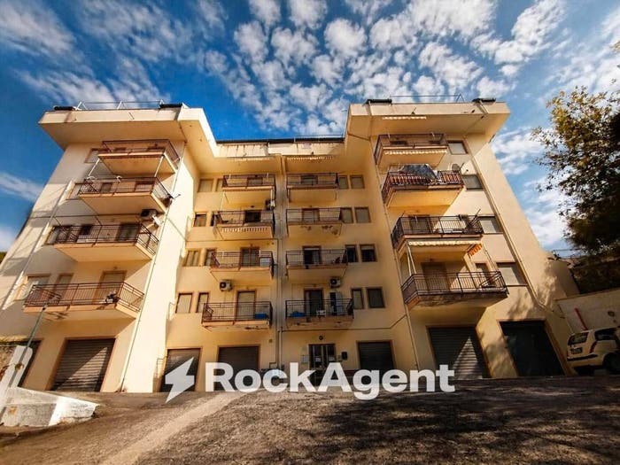 Appartamento bilocale in vendita in Via Tommaso Campanella, Monticello Piano Lettieri, Scalea