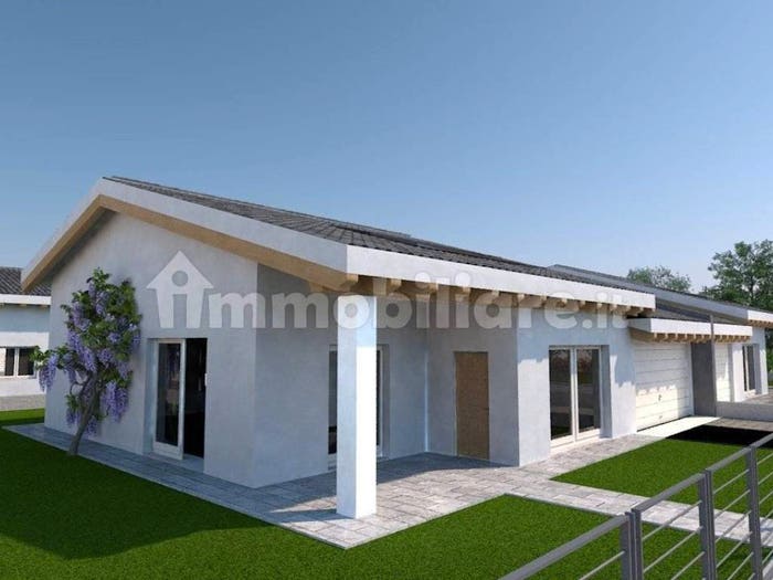 Casa quadrilocale in vendita in Via Grigna, Fino Mornasco