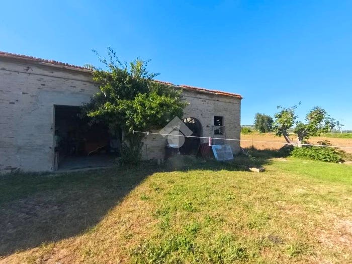 Casa monolocale in vendita in Contrada Piane di Chienti, Santa Maria Apparente Zona Industriale, Civitanova Marche
