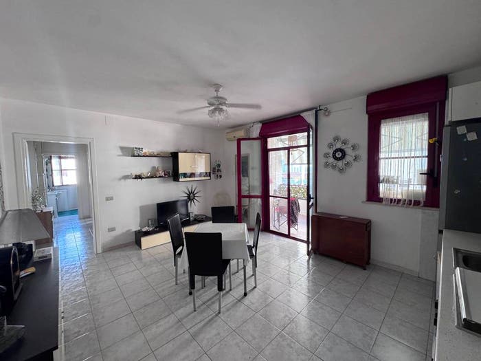 Appartamento trilocale in vendita in Via Giovanni Amendola, Campomarino