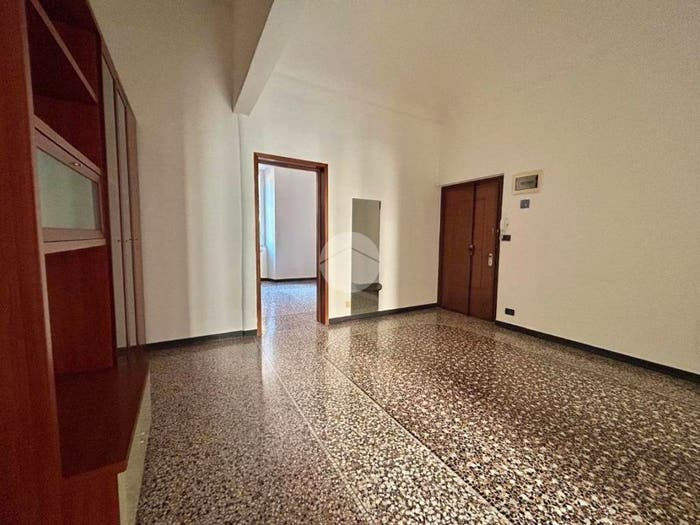 Appartamento quadrilocale in vendita in V Cristoforo Astengo, Centro Storico, Savona