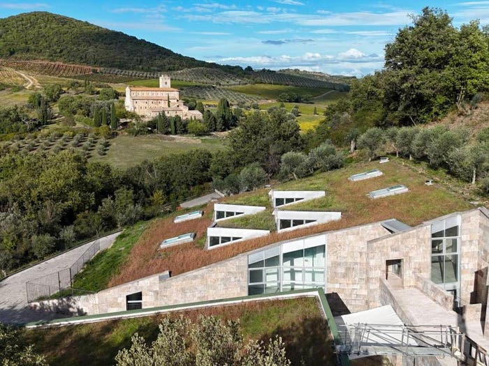 Appartamento con 6 locali in vendita in Traversa dei Monti, Montalcino