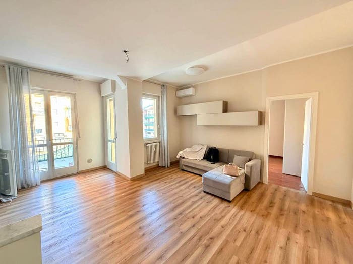 Appartamento quadrilocale in vendita in Viale Torino, Centro, Alba
