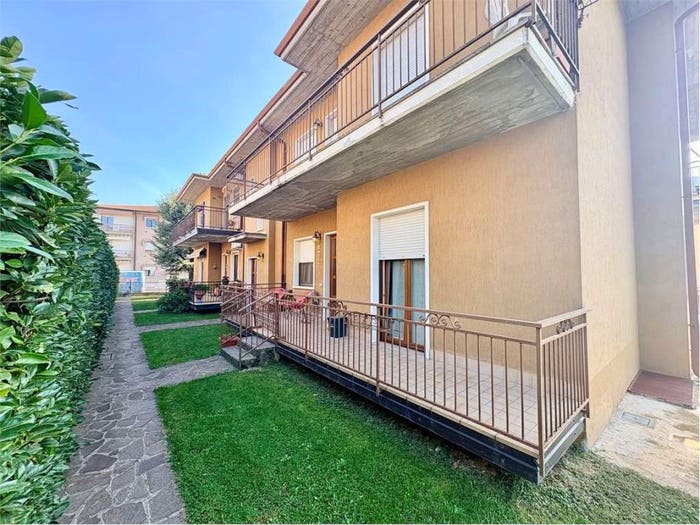 Appartamento trilocale in vendita in Villafranca di Verona