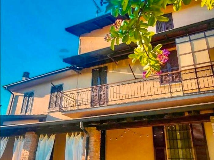 Casa con 5 locali in vendita in FRAZIONE FORNACE, Montesegale