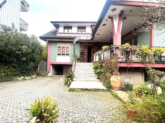 Casa con 6 locali in vendita in Via Nazionale, Centro, Monteforte Irpino