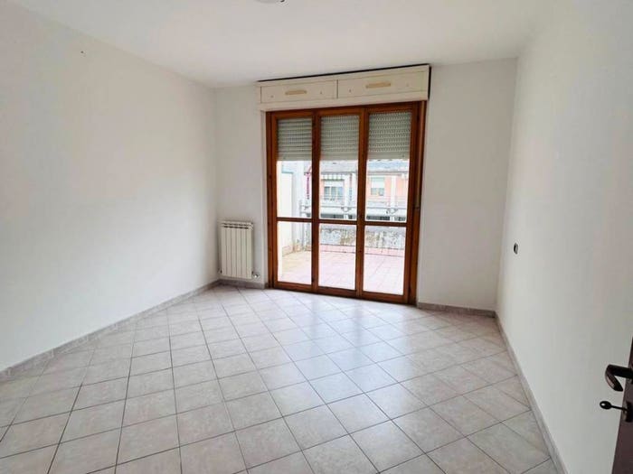 Appartamento trilocale in vendita in Centro, Aulla
