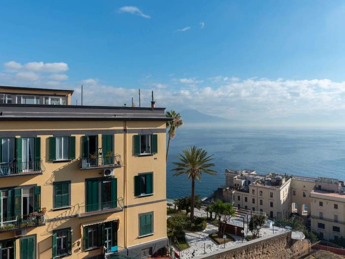 Appartamento trilocale in vendita in Via del Parco Carelli, Posillipo, Napoli