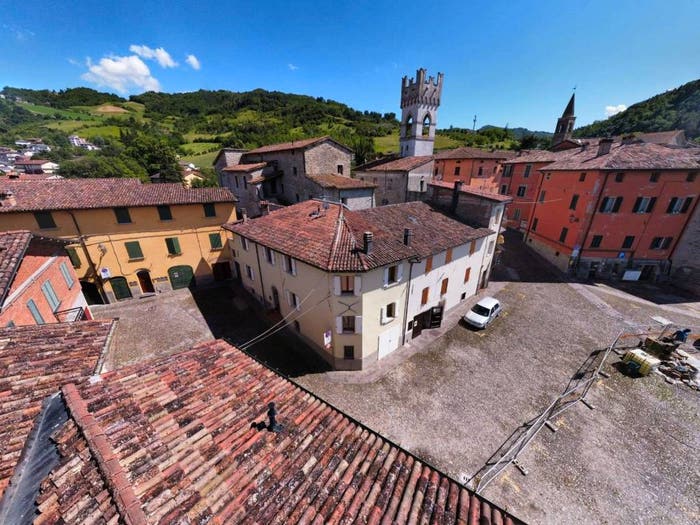 Casa con 6 locali in vendita in AURELIO SAFFI, Centro, Civitella di Romagna