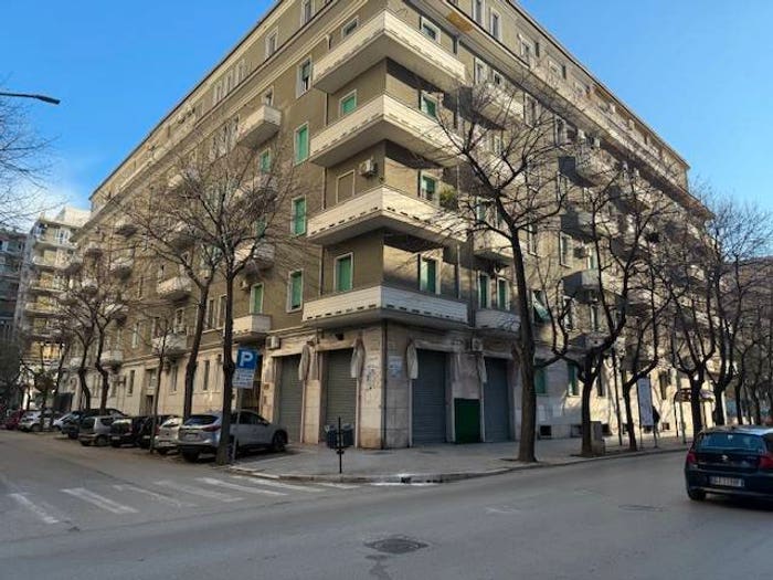 Appartamento con 5 locali in vendita in Via Zara, Via della Repubblica Piazza San Francesco, Foggia