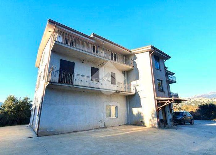 Appartamento quadrilocale in vendita in Contrada Valle Oria, Paliano