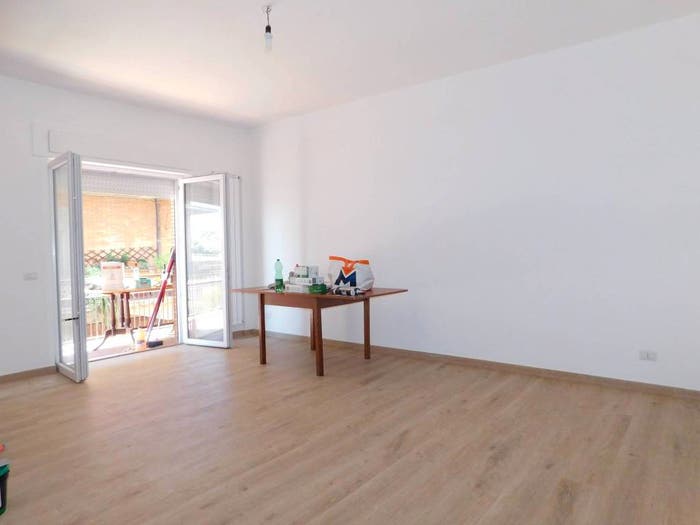 Appartamento quadrilocale in vendita in Via Nomentana, Centro, Mentana