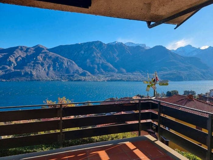 Casa con 6 locali in vendita in Via Sant'Ambrogio, Limonta, Oliveto Lario