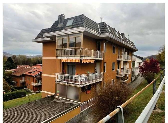 Appartamento quadrilocale in vendita in Via ducale serravalle sesia vc italia, Centro, Serravalle Sesia