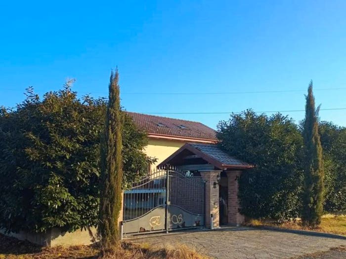 Casa con 6 locali in vendita in V E Mattei, Tedeschi, Leinì