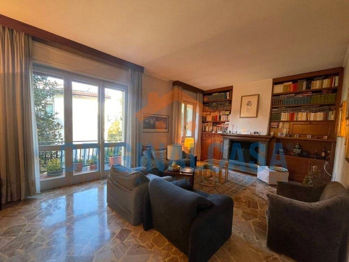 Appartamento trilocale in vendita in Via Bernardino Varisco, Panoramica, Brescia