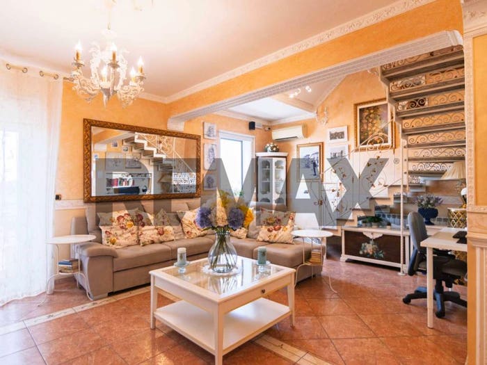 Appartamento con 6 locali in vendita in Via Luciano Pavarotti, Palermo Indipendenza, Catania
