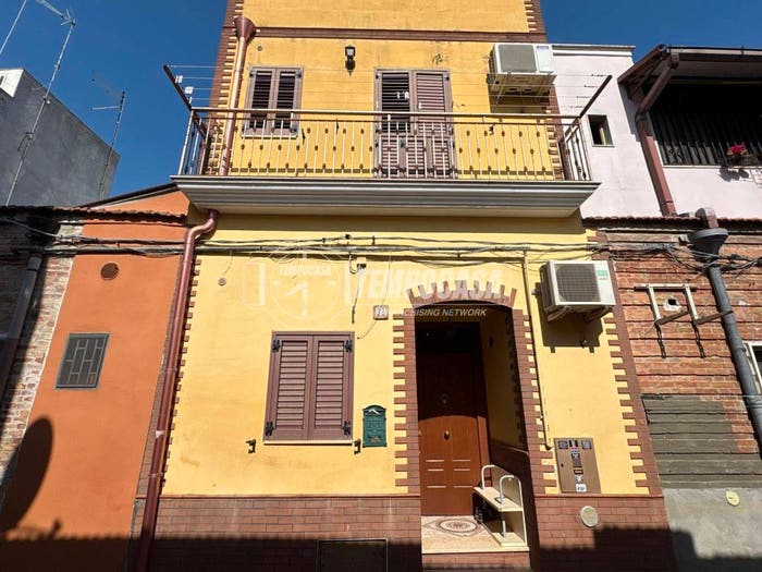 Appartamento trilocale in vendita in Via Sapienza, Quartieri Settecenteschi, Foggia