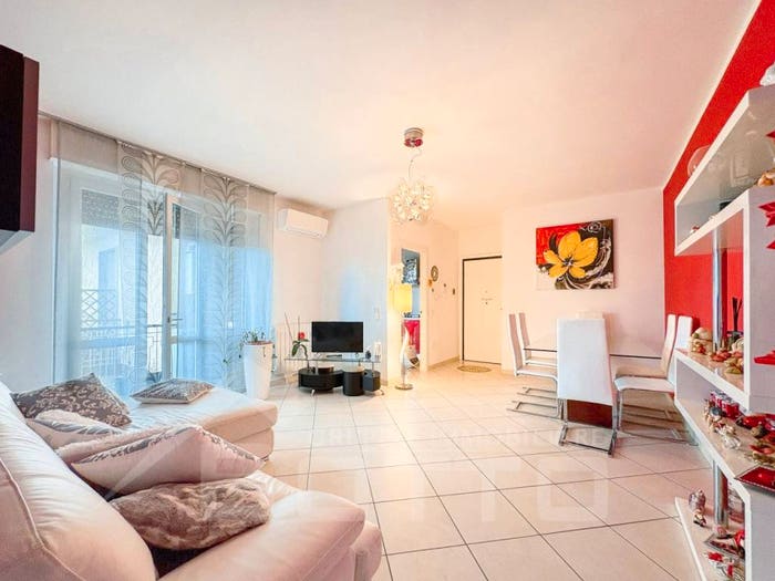 Appartamento trilocale in vendita in VIA CIRCONVALLAZIONE, Marano Ticino