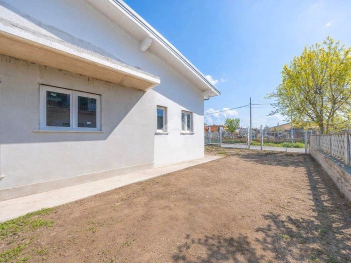 Casa trilocale in vendita in VIA SANT'ELPIDIO A MARE, Corcolle, Roma