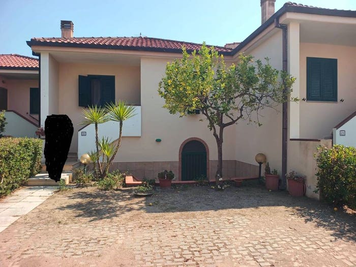 Appartamento quadrilocale in vendita in Viale Magna Grecia, Bernalda