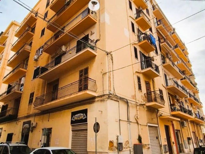 Appartamento trilocale in vendita in Via Marullo, Centro, Porto Empedocle