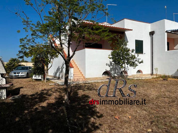 Casa con 6 locali in vendita in Strada Provinciale BernaldaMetaponto, Bernalda