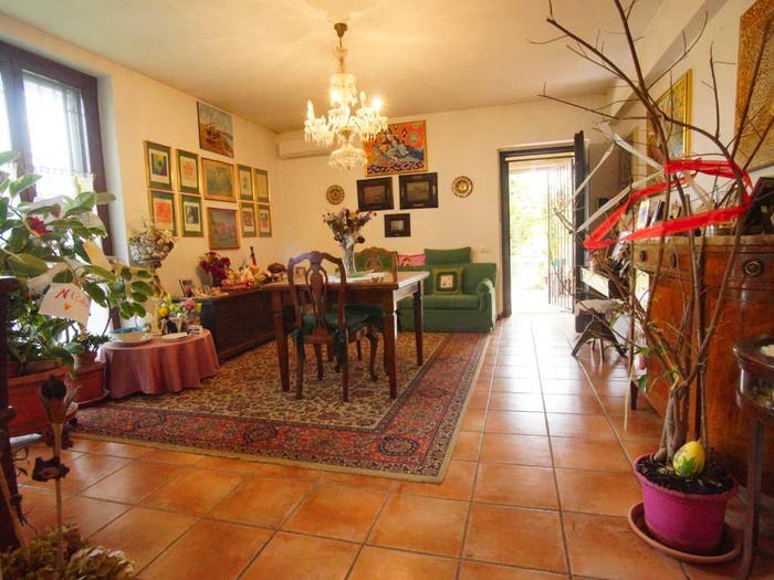 Casa quadrilocale in vendita in Via Giorgio Ambrosoli, Pasturago, Vernate