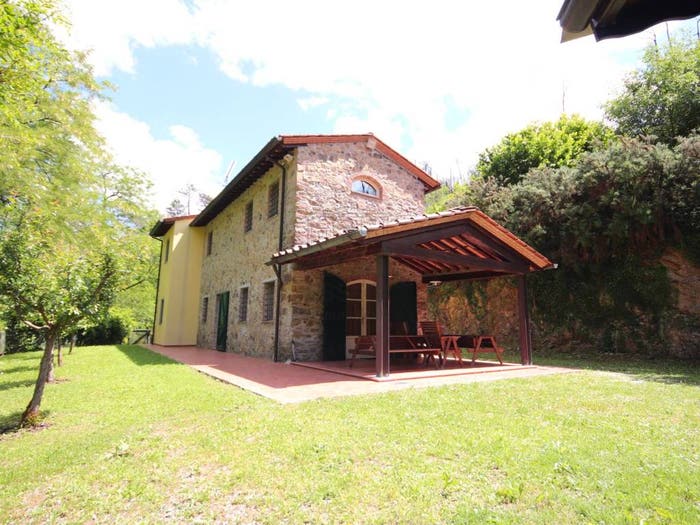 Casa con 6 locali in vendita in httpswwwgooglecommapsplaceCB', Arancio, Lucca