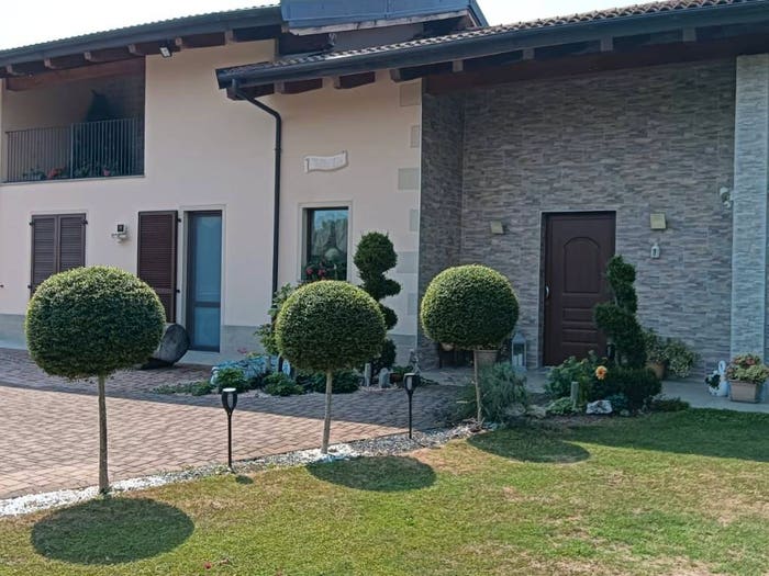 Casa con 6 locali in vendita in Via Caraglio, Busca