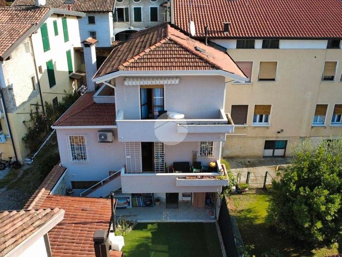 Casa quadrilocale in vendita in Via rodolfo da concesio, Centro, Concesio