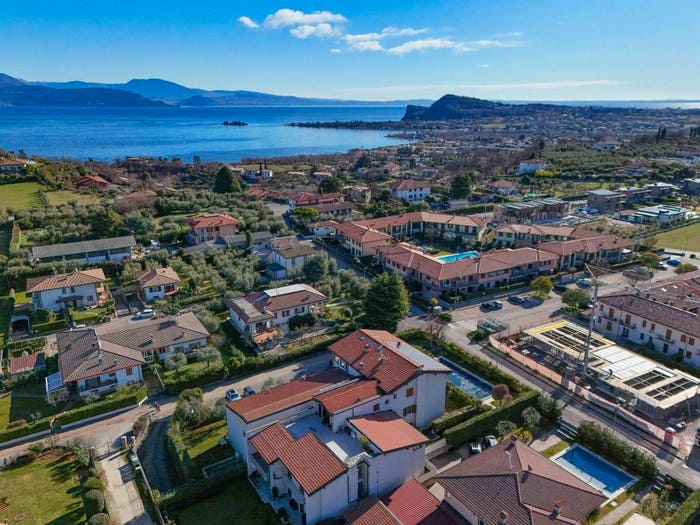 Casa trilocale in vendita in Via Benaco, Raffa, Puegnago sul Garda