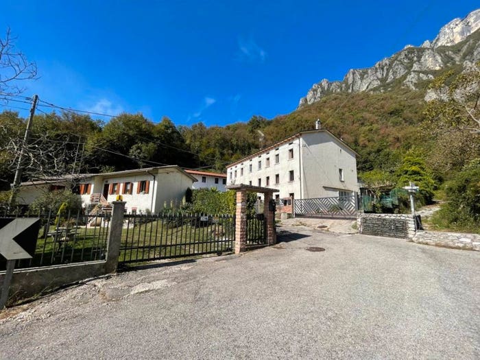 Casa con 5 locali in vendita in Via Casale n, Centro, Cogollo del Cengio