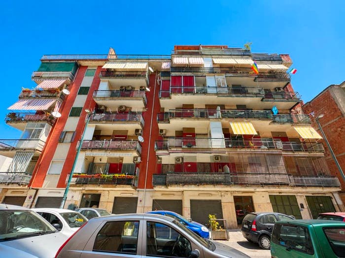 Appartamento quadrilocale in vendita in Via Sandro Botticelli, Pianura, Napoli