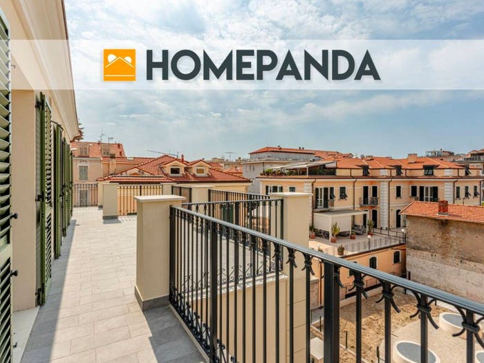 Appartamento trilocale in vendita in Via Roberto, Centro, Bordighera