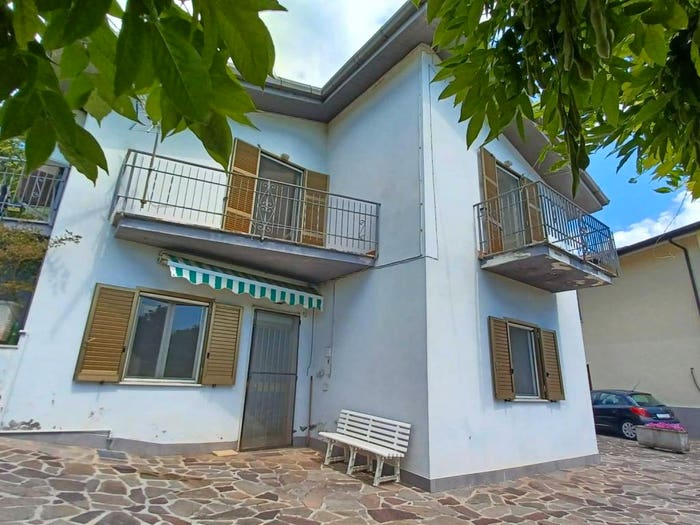 Casa con 5 locali in vendita in Via San Benedetto, Torre Cajetani