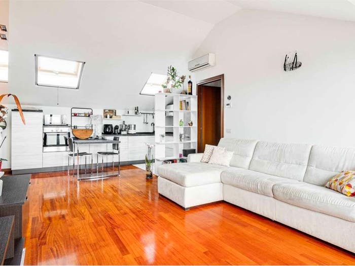 Appartamento bilocale in vendita in Via Olona, San Martino Ghisolfa, Rho