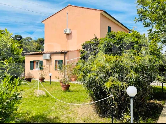 Casa con 6 locali in vendita in Centro, Portoferraio