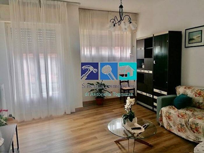 Appartamento trilocale in vendita in Piano, Ancona
